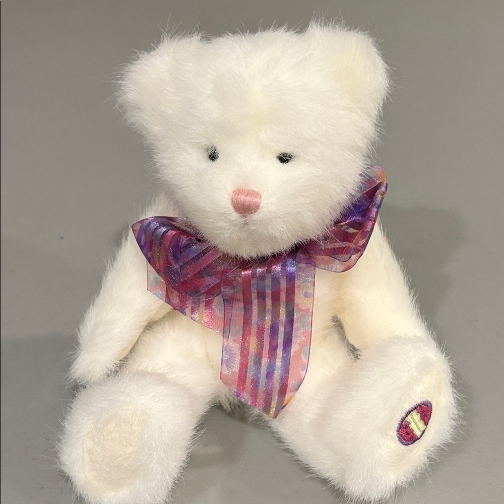 Boyds Bears Kimmy White Teddy Bear with Easter Egg on Foot - Picture 13 of 15